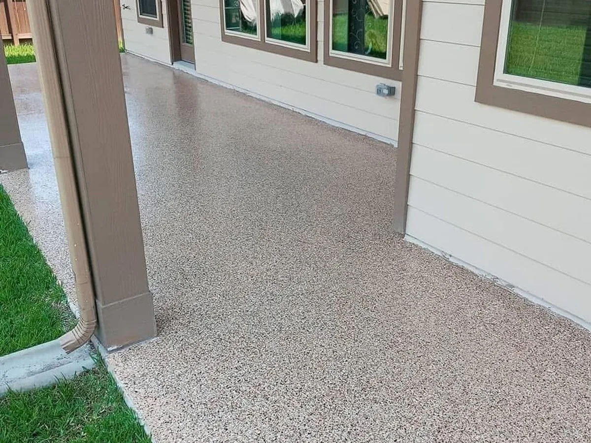 Epoxy garage floor coating in a Sugar Land, TX home