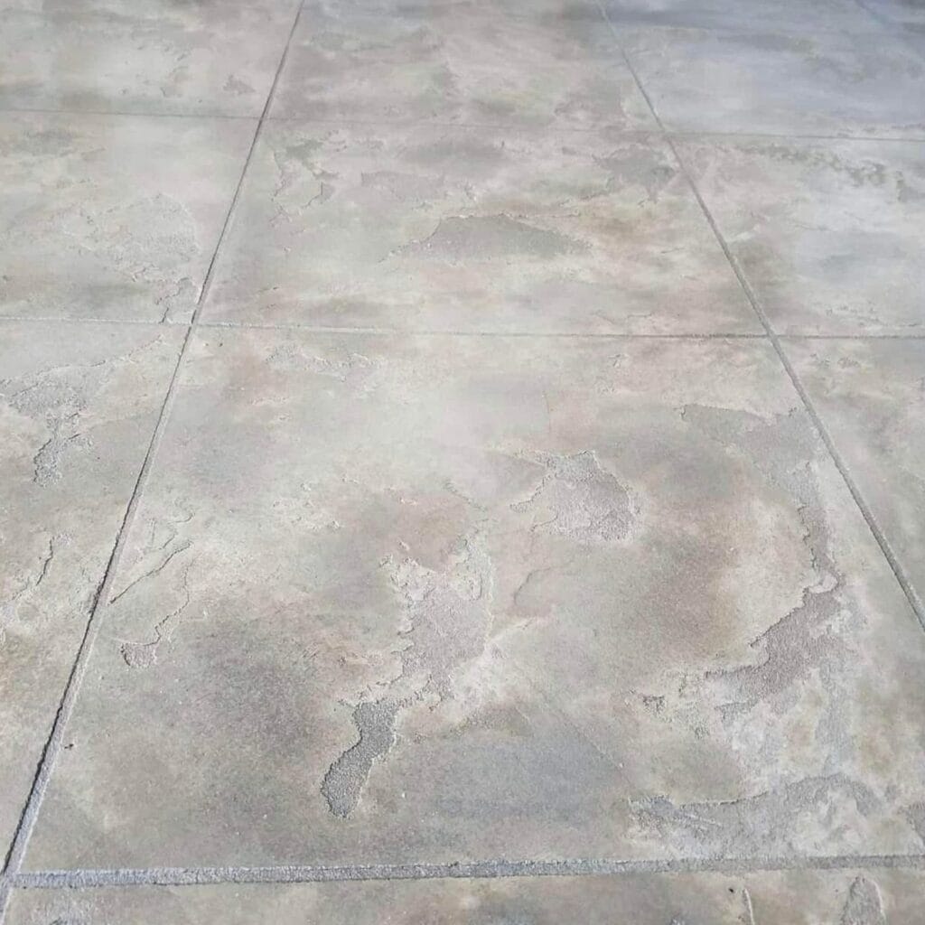 Concrete overlay with a natural stone look